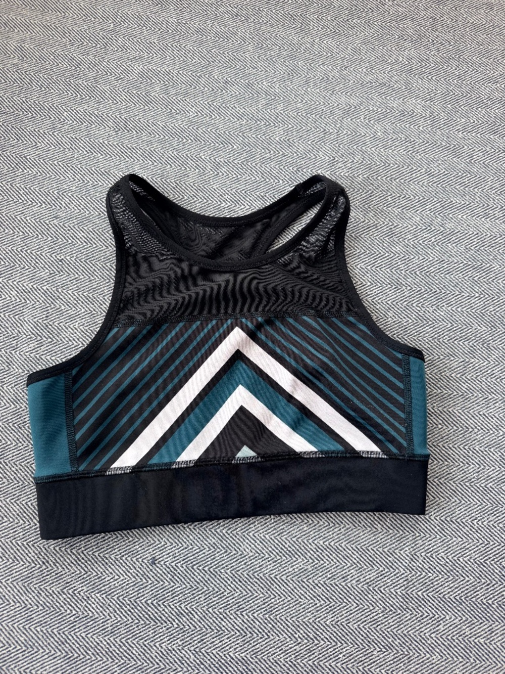 IVY PARK - Chevron Sports Bra